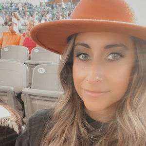 Meet your Posher, Pamela